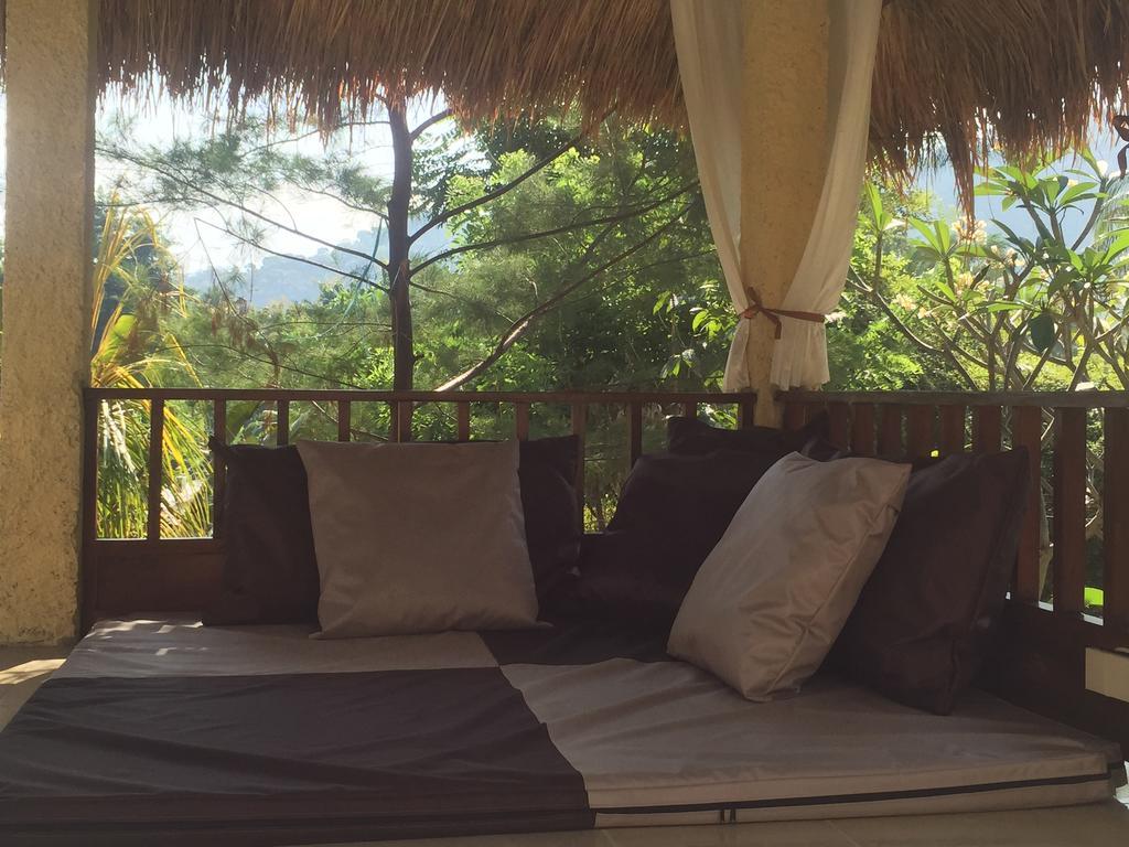 Nipah Villas Senggigi Exterior foto